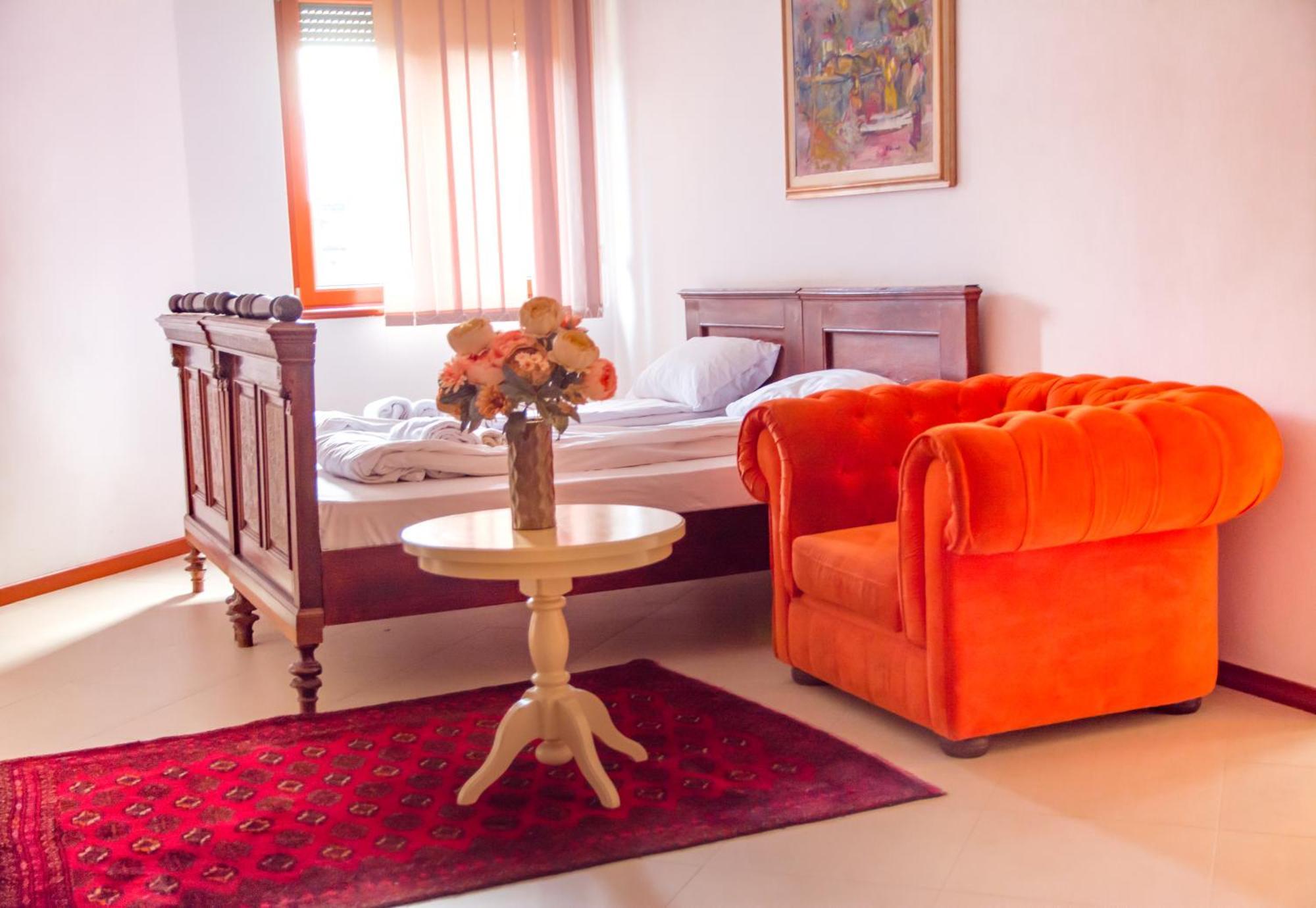The Belgrade Hills Rooms And Suites Extérieur photo